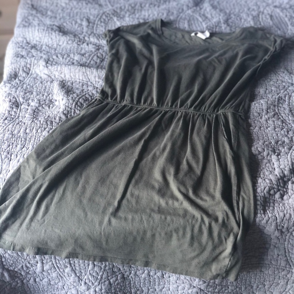 H&M Olive Cotton Short Sleeve Dress